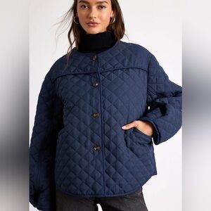 Everhart Navy Checkered Quilted Puffer Jacket
Lulus size small